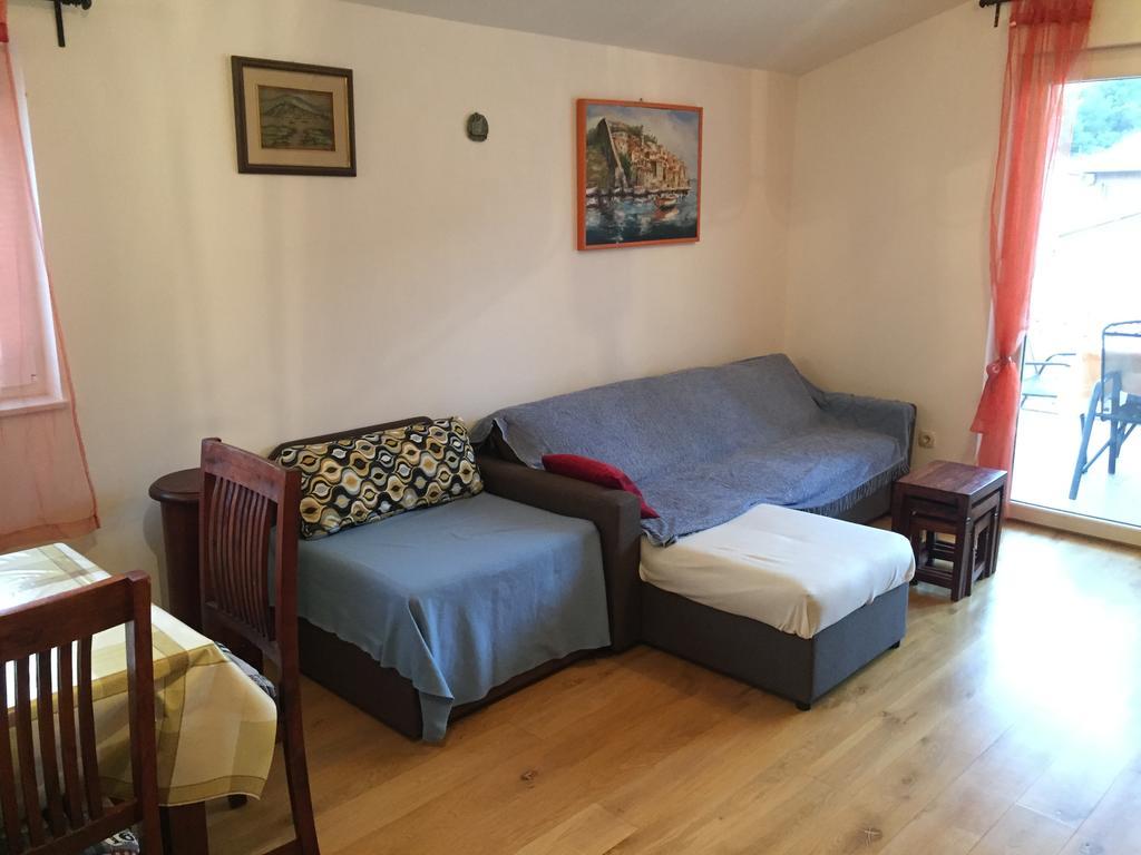 שיבניק Apartment Jole מראה חיצוני תמונה